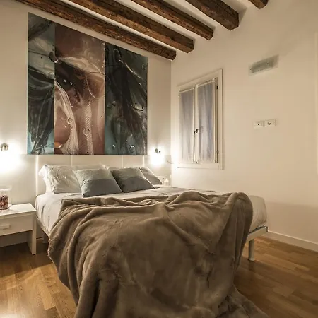 Apartament Arsenale Design R&r *