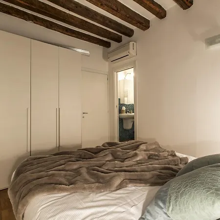 Arsenale Design Apartment R&R Apartment Venice